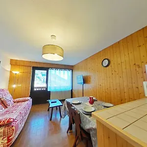  Appartement Le Grand-bornand, 1 Pièce, 4 Personnes - Fr-1-241-37